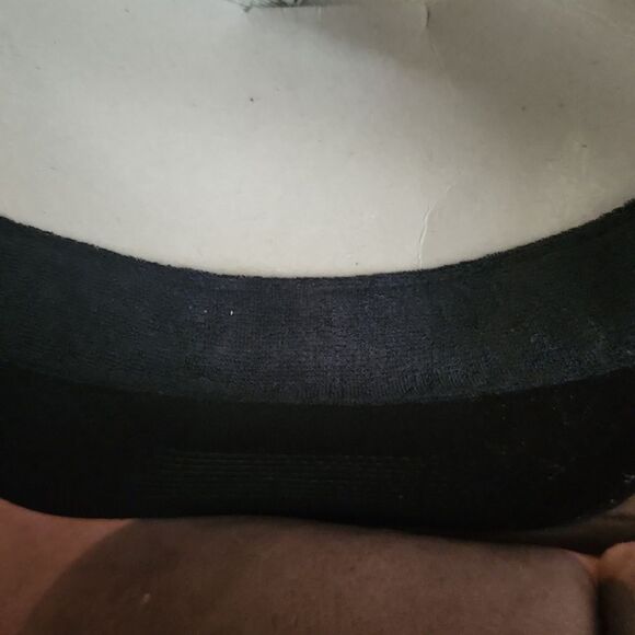 Aloha Glitter Pineapple Mesh Hat - Picture 7 of 7